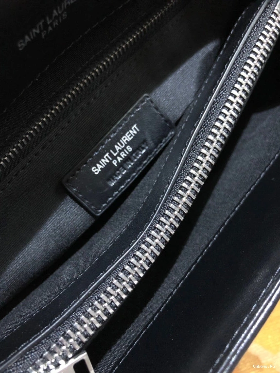 LOULOU YSL MEDIUM 0807